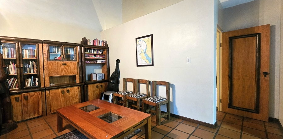 5 Bedroom Property for Sale in Myburgh Park Western Cape